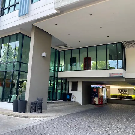 Centrio Condominiums Top Floor With Pool And Garden View Ban Na Khua Exterior photo