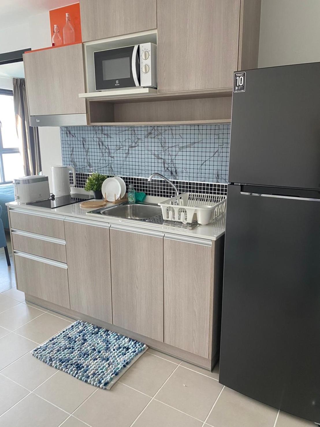 Apartment Centrio Floor With Pool And Garden View